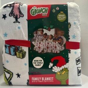 The Grinch Family Blanket
